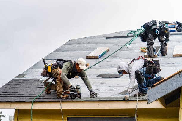 Professional Roofing technician working in Bedminster, NJ